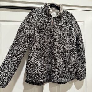 Thread & Supply Womens Sherpa Style Pullover, size Large